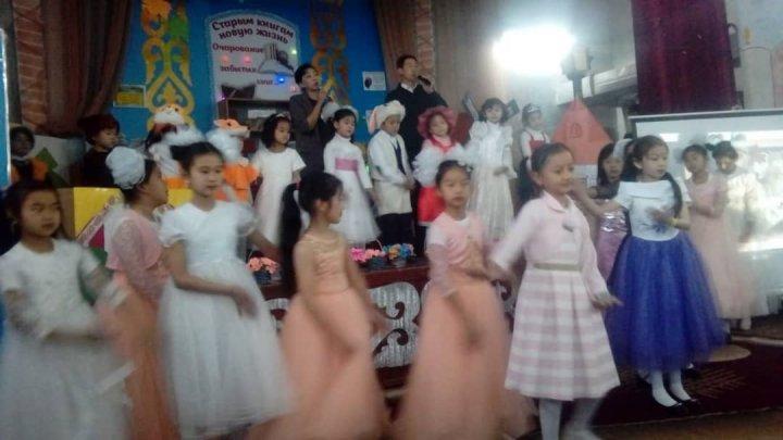 Буккроссинг